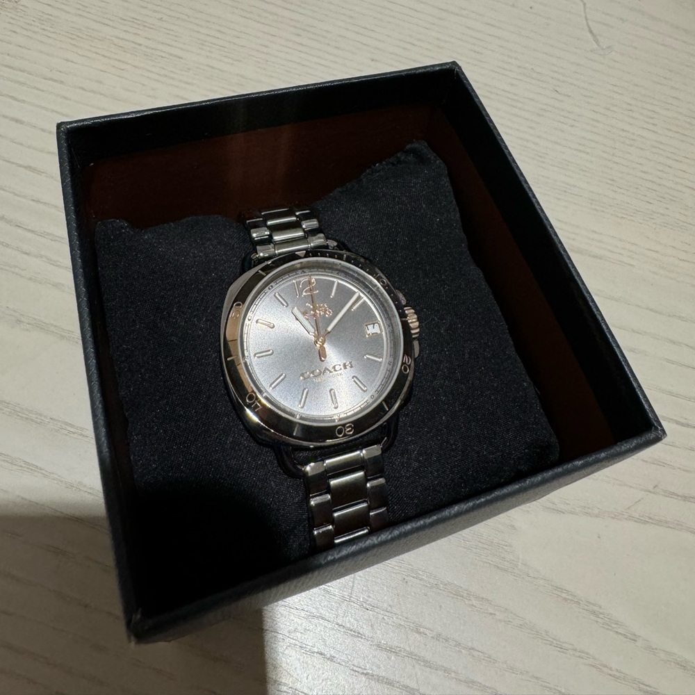 Coach watch NWT